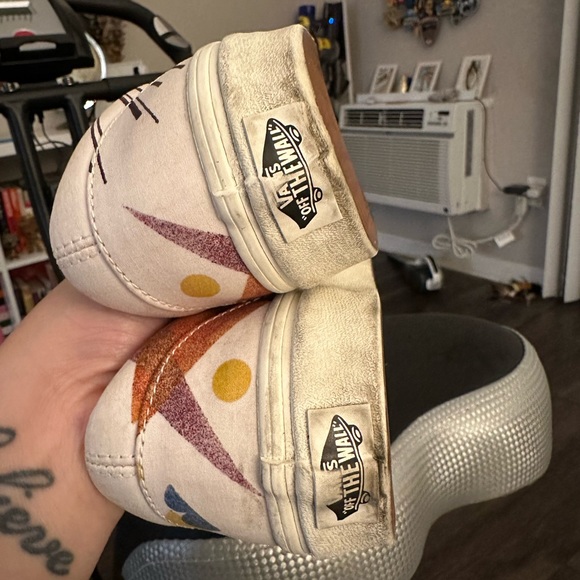 Vans Classic Slip On x MoMa “Vasily Kadinsky” - Picture 7 of 11